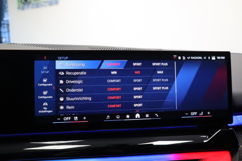 BMW M5 5-serie Carbon Pack Co-Pilot Live Cockpit  Professional 1st eigenaar NAP 24 Maanden garantie* (Vraag naar de voorwaarden)