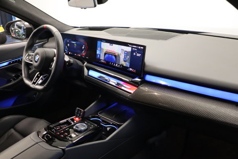 BMW M5 5-serie Carbon Pack Co-Pilot Live Cockpit  Professional 1st eigenaar NAP 24 Maanden garantie* (Vraag naar de voorwaarden)
