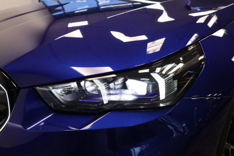 BMW M5 5-serie Carbon Pack Co-Pilot Live Cockpit  Professional 1st eigenaar NAP 24 Maanden garantie* (Vraag naar de voorwaarden)