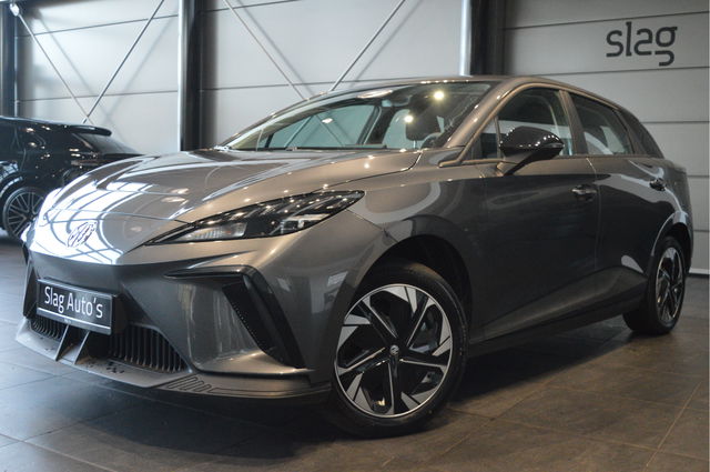 MG Electric - 51 kWh clima cruise camera led pdc 17 inch 170 pk !!