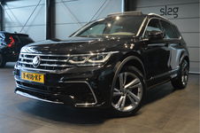 Volkswagen Tiguan - 1.5 TSI 2X R-LINE navi leer pano camera trekhaak !!