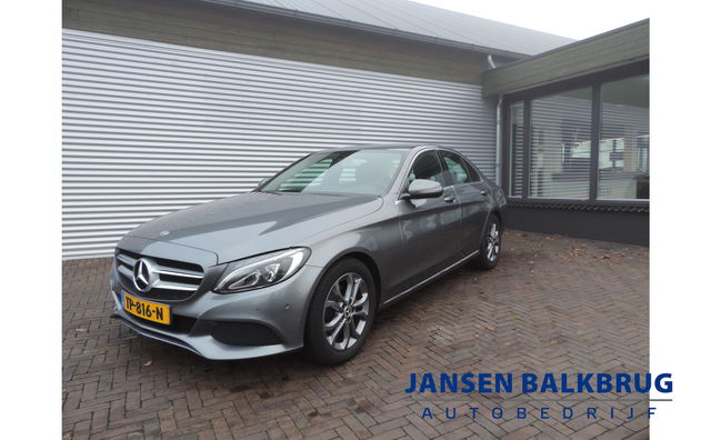 Mercedes-Benz C-Klasse - 180 Business Solution LAGE KM