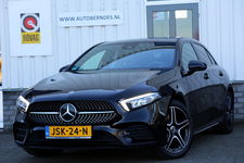 Mercedes-Benz A-Klasse - 250 e AMG Line Plug in hybride*Perfect MB Onderh.*BTW*1ste Eig.*Sfeer/Night/MBUX/Apple Carplay-Android/High Perf. LED Koplamp./Diamond Grille/DAB/Stoelverw./Half Leder/Parkeersens.V+A/18 inch LM*