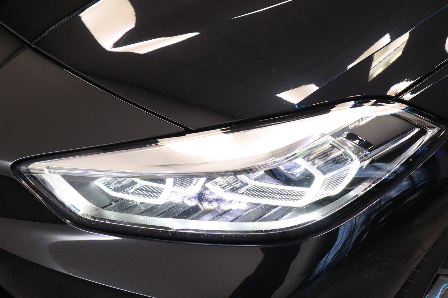 BMW 1 Serie 120i M-Sport Navigatie Full-led 24 Maanden garantie* (Vraag naar de voorwaarden)