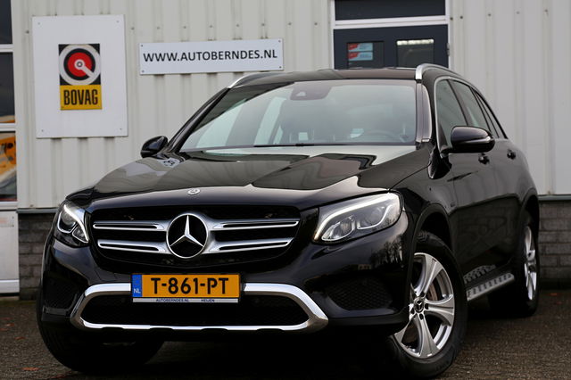 Mercedes-Benz GLC - 350e 4MATIC Plug in hybride*Perfect Onderh.*AMG Interieur/Afneemb. Trekhaak/Treeplanken/High Perfr. LED Koplampen/Half Leder/Stoelverw./Standkachel/Parkeersens.V+A/18 inch LM*