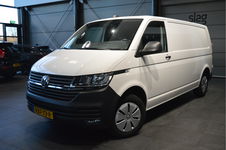 Volkswagen Transporter - 2.0 TDI L2H1 airco navi pdc cruise trekhaak 150 pk !!