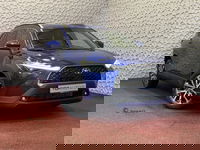 Toyota Corolla Cross - 12/2024 HYBRID 140 STYLE LED KEYLESS CARPLAY NAVI CAMERA STOEL/STUUR VERW. ELEK.KLEP ADAP CRUISE PDC ✅Top Auto's Wijchen✅ 170 Nieuwe en bijna nieuwe Auto's met : Benzine /  PHEV / Plug in hybrid / Hybrid / Mild hybrid / HEV /