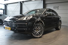 Porsche Cayenne - Coupé 3.0 E-Hybrid Platinum Edition Bose pano trekhaak 22 inch !!