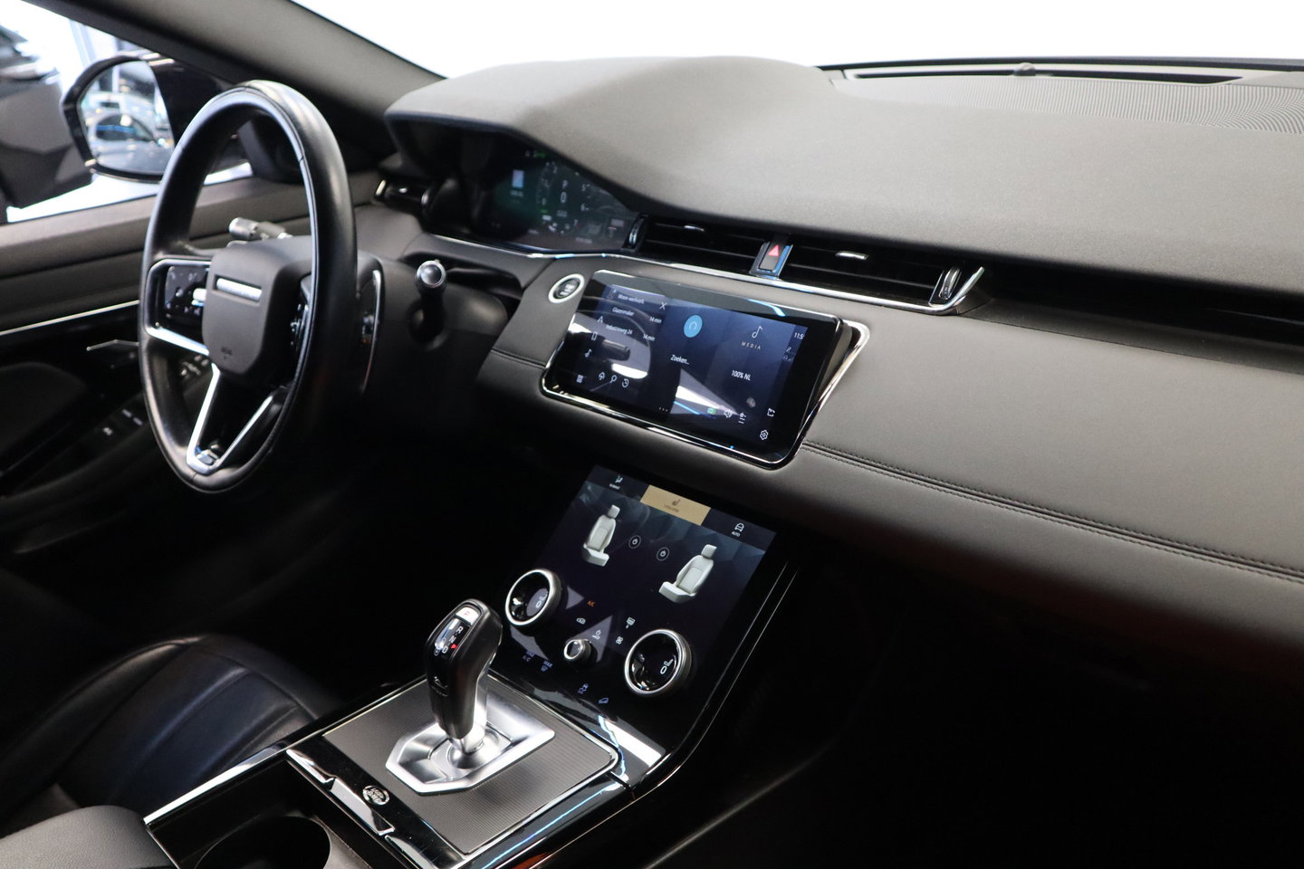 Land Rover Range Rover Evoque 1.5 P300e AWD R-Dynamic SE PDC ECC Carplay 360 camera