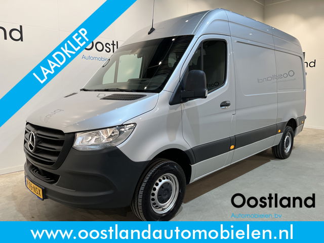 Mercedes-Benz Sprinter - 317 CDI L2H2 RWD Automaat / Bär Laadklep / Airco / Cruise Control / Camera / CarPlay / Navigatie / 52.000 KM !!