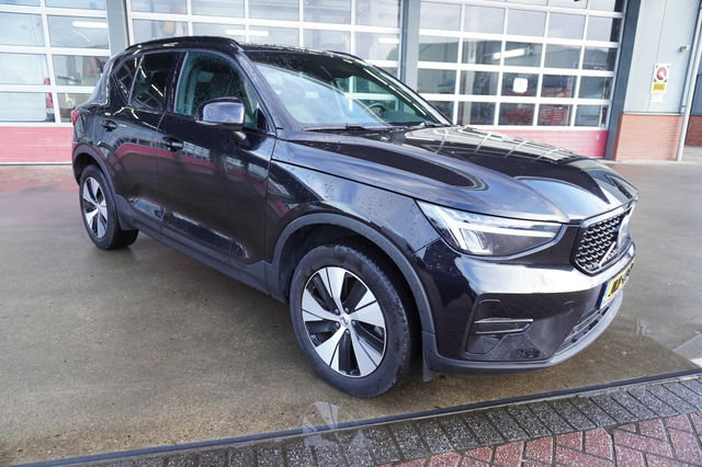 Volvo XC40 - 1.5 T4 Recharge Dark Plus Hybride nr. V034 | Climate | Camera | Navi | Cruise | Panoramadak