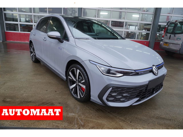 Volkswagen Golf - 1.5 eHybrid GTE 272PK Automaat Black Style nr. V145 | Climate | Adap.Cruise | 360 camera | Navigatie via Apple-Android