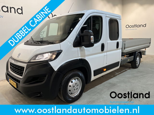 Peugeot Boxer - 2.2 BlueHDi 165 PK L4 Pro Zwaar DC Dubbel Cabine Open Laadbak / Luchtvering / Trekhaak 3.000 KG / Airco / Cruise Control / Navigatie