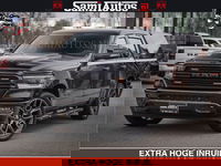 Dodge Ram 1500 - SPORT 5.7 V8 HEMI | HUIF | 4x4 | OPEN UITLAAT KLEP | PANORAMA DAK | CREW CAB | 5 PERSOONS DUBBELE CABINE DC | GRIJSKENTEKEN |