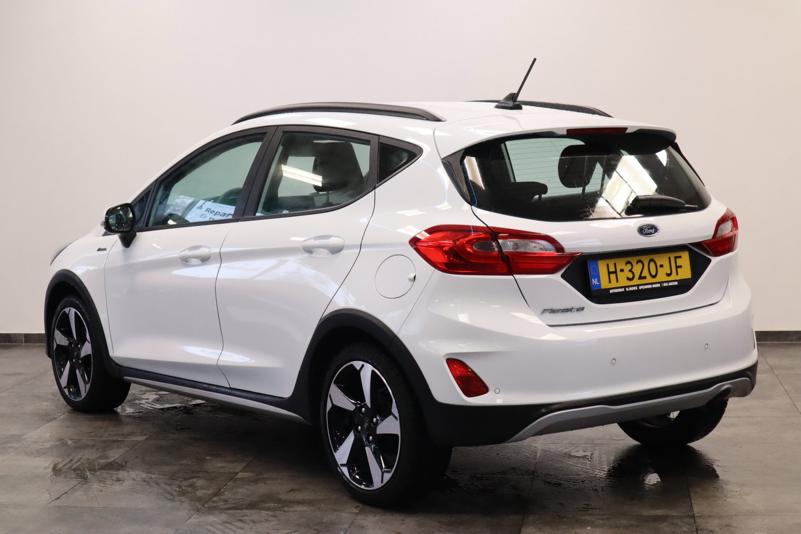 Ford Fiesta 1.0 EcoBoost Active X Navi Keyless Go PDC Cruise 24 Maanden garantie* (Vraag naar de voorwaarden)