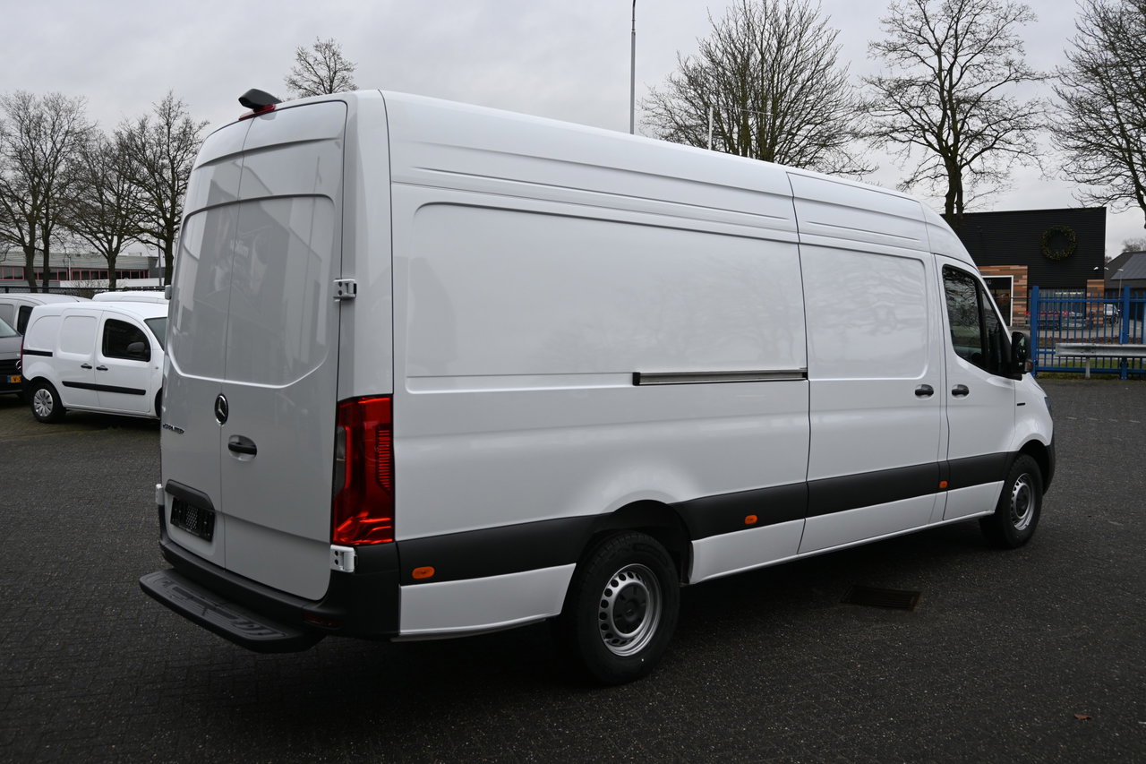 Mercedes-Benz eSprinter