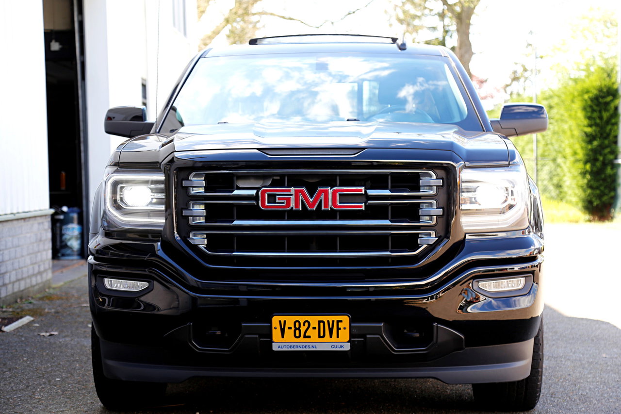 GMC Sierra