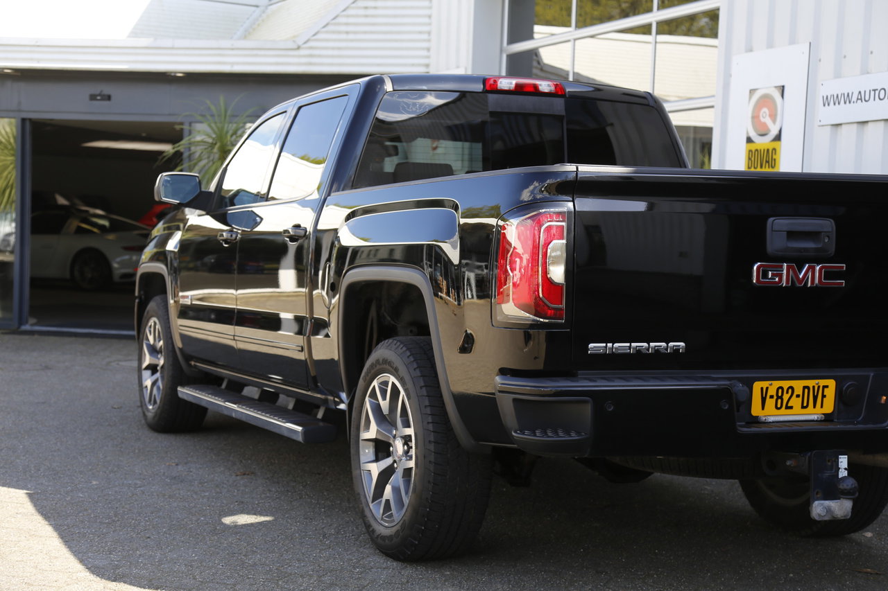 GMC Sierra
