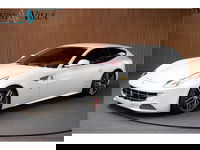 Ferrari FF - 6.3 V12 Carbon Camera Lift Passengerdisplay