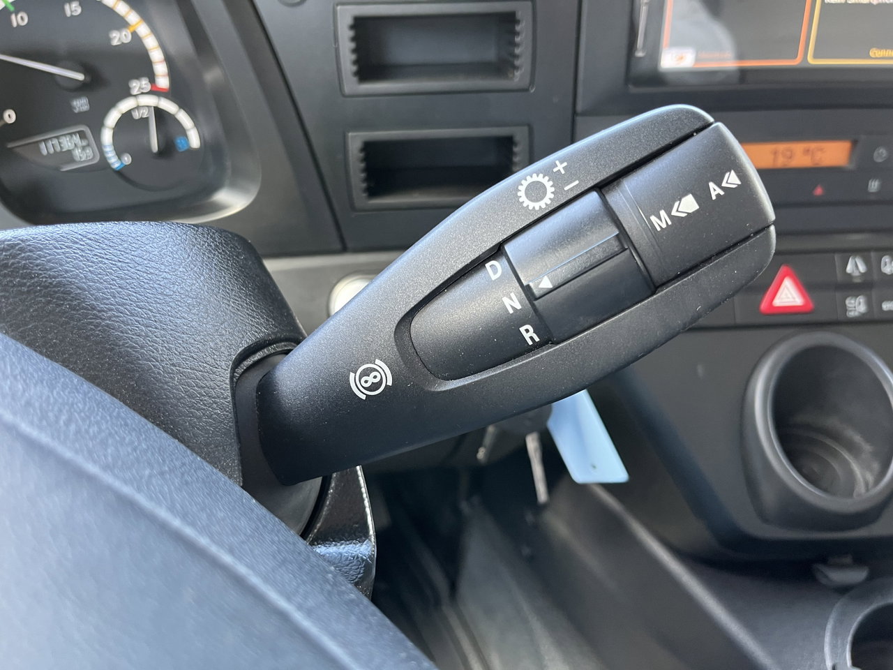 Mercedes-Benz ANTOS