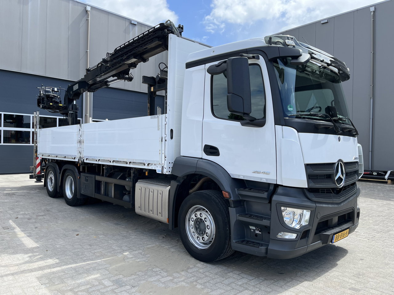 Mercedes-Benz ANTOS
