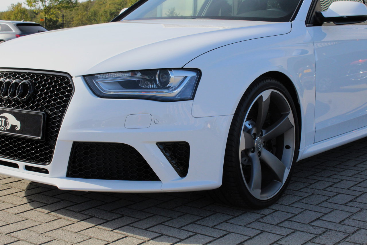 Audi RS4