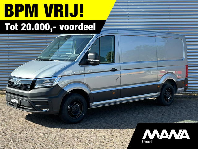 MAN TGE - 35 2.0 3.180 180PK L3H2 4x4 Oyster silver LED Automaat