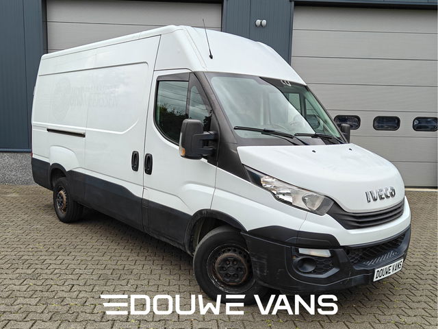 Iveco Daily - 3500kg Trekgewicht Airco L2H2 Euro6 Inrichting