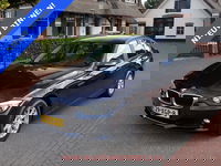 BMW 3 Serie - 320i Executive AUTOMAAT !! NL-AUTO !! NAVIGATIE/BLUETOOTH/CRUISE