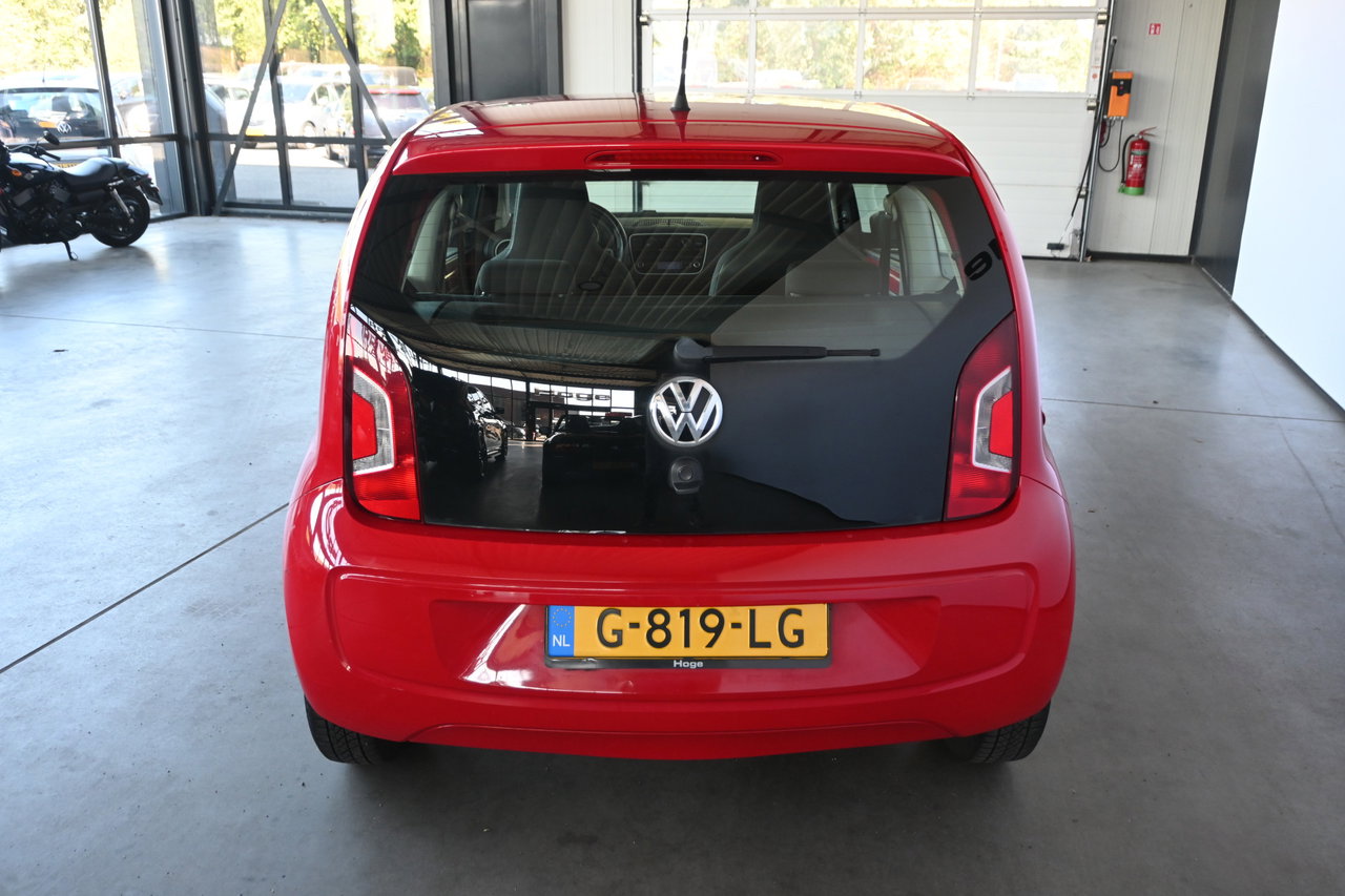Volkswagen up!