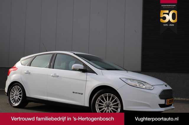 Ford Focus - Titanium 100% Electric 23kw/ Leder/Camera/LED/Cruise/17"