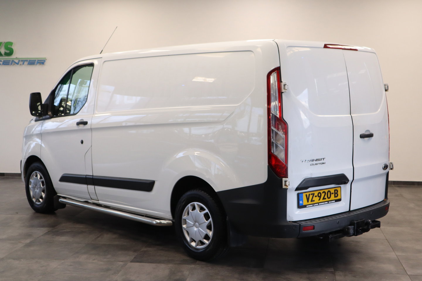 Ford Transit Custom 270 2.2 TDCI L1H1 Trend !* Koelwagen *! Navigatie 3-Persoons