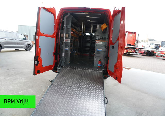 Renault Master - T35 2.0 dCi 170PK L3H2 met COMPLETE WERKPLAATS INRICHTING Nr. V139 | Climate | Cruise | Camera | Apple- Android