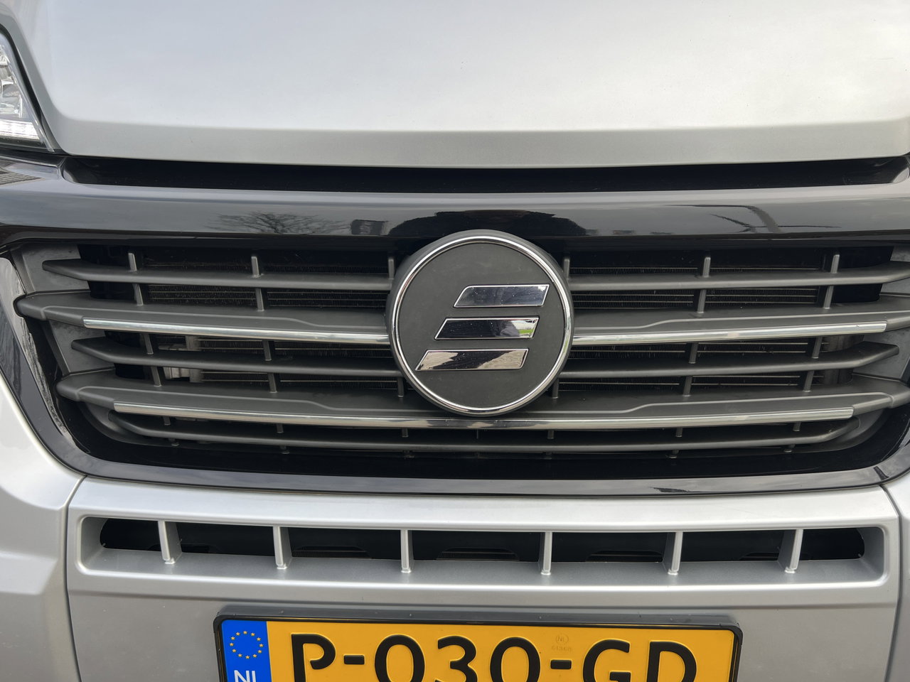 Hymer T 568 SL TRAMP Automaat / Lengte bedden
