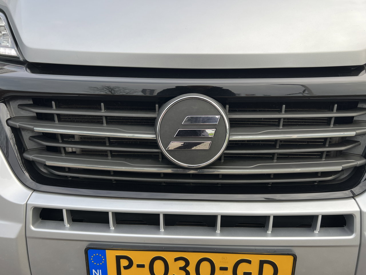 Hymer T 568 SL TRAMP Automaat / Lengte bedden
