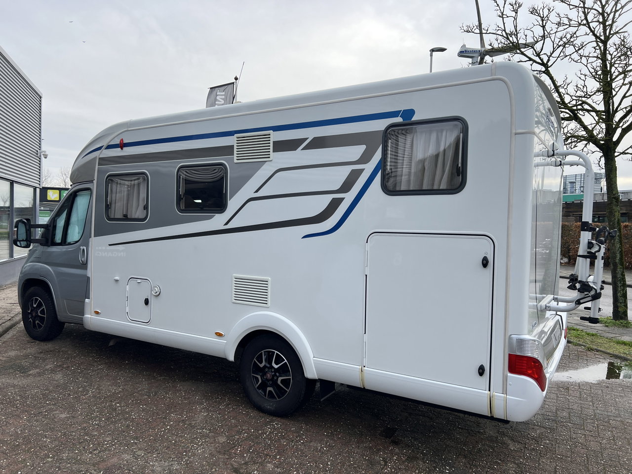 Hymer T 568 SL TRAMP Automaat / Lengte bedden
