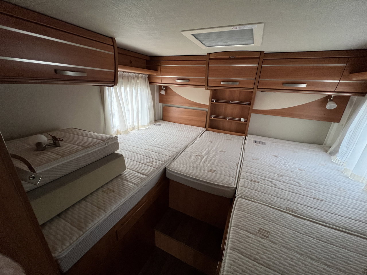 Hymer T 568 SL TRAMP Automaat / Lengte bedden