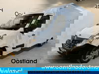 Renault Master - 2.3 dCi 130 PK Bakwagen / Oprijplaat / Meubelbak / Euro 6 / Airco / Cruise Control / Camera / Navigatie