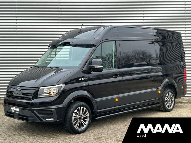 MAN TGE - 3.140 L3H3 Automaat 140PK Zwart Black Lion Cruise control Carplay Camera