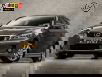 Lexus CT - 200h Sport Automaat (NAVIGATIE, LEDER, STOELVERWARMING, CAMERA, SPORTSTOELEN, KEYLESS, CRUISE, XENON, NIEUWSTAAT)