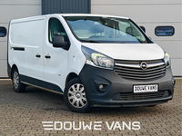 Opel Vivaro - 1.6Trekhaak Camera Navi Airco Euro6