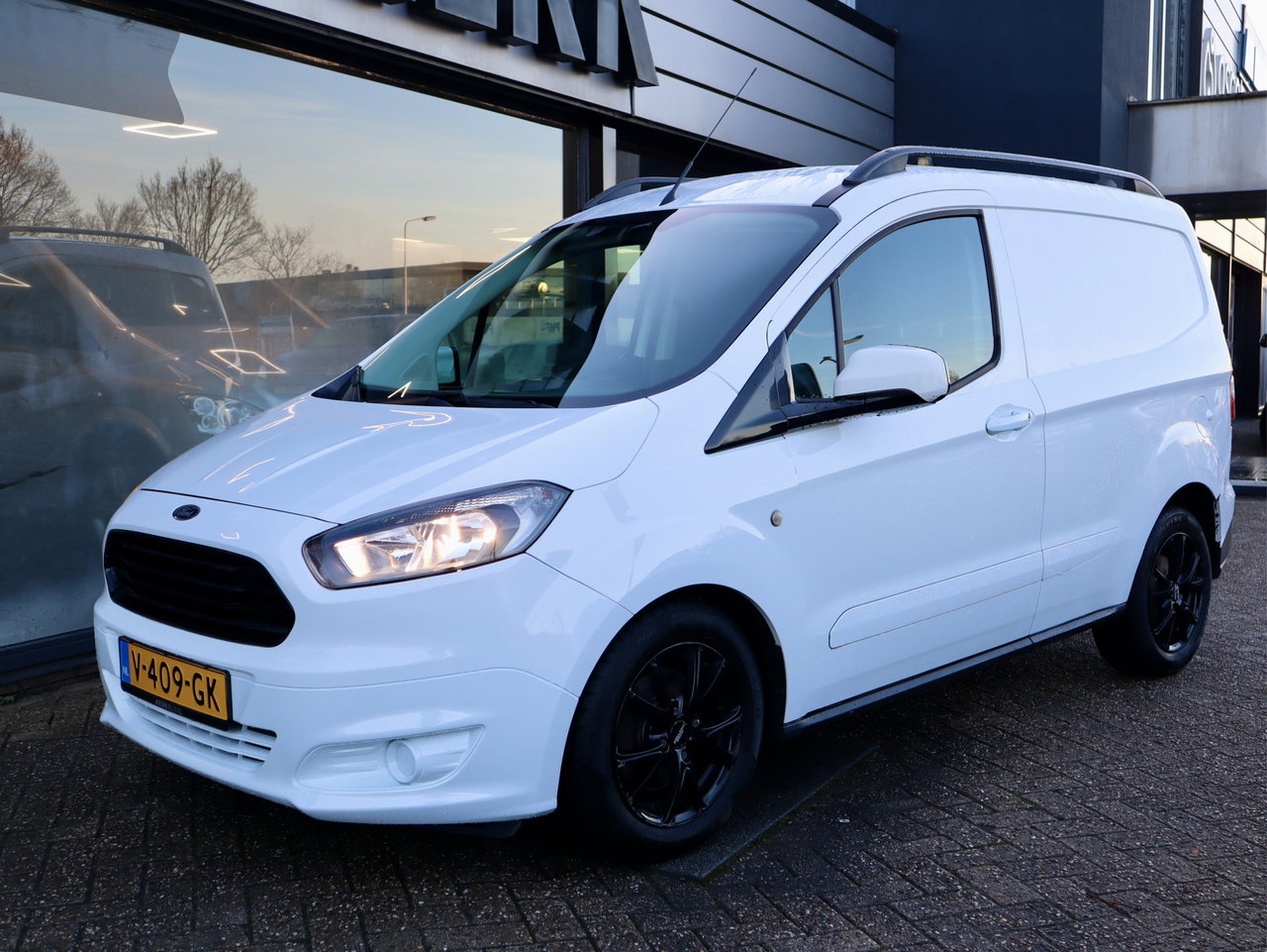Ford Transit Courier