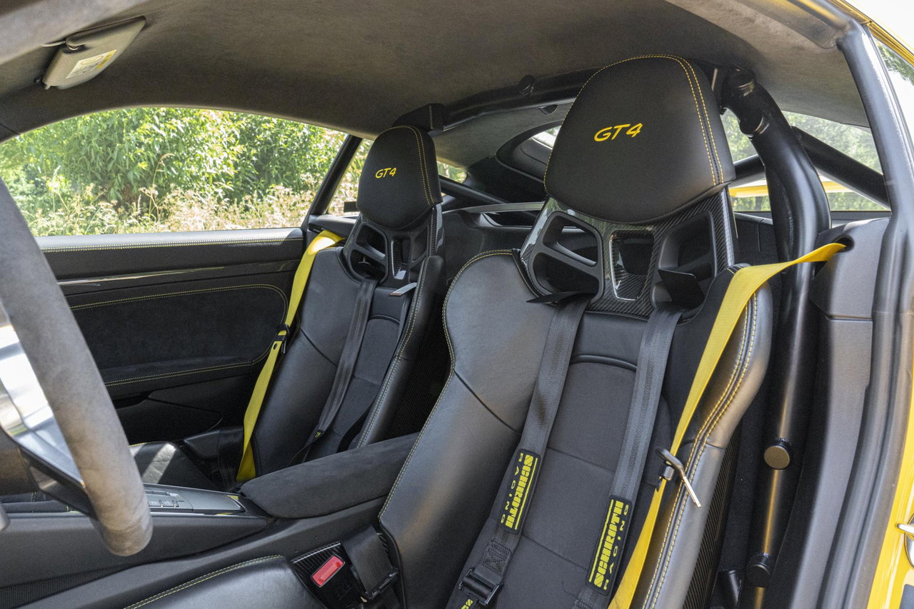 Porsche Cayman
