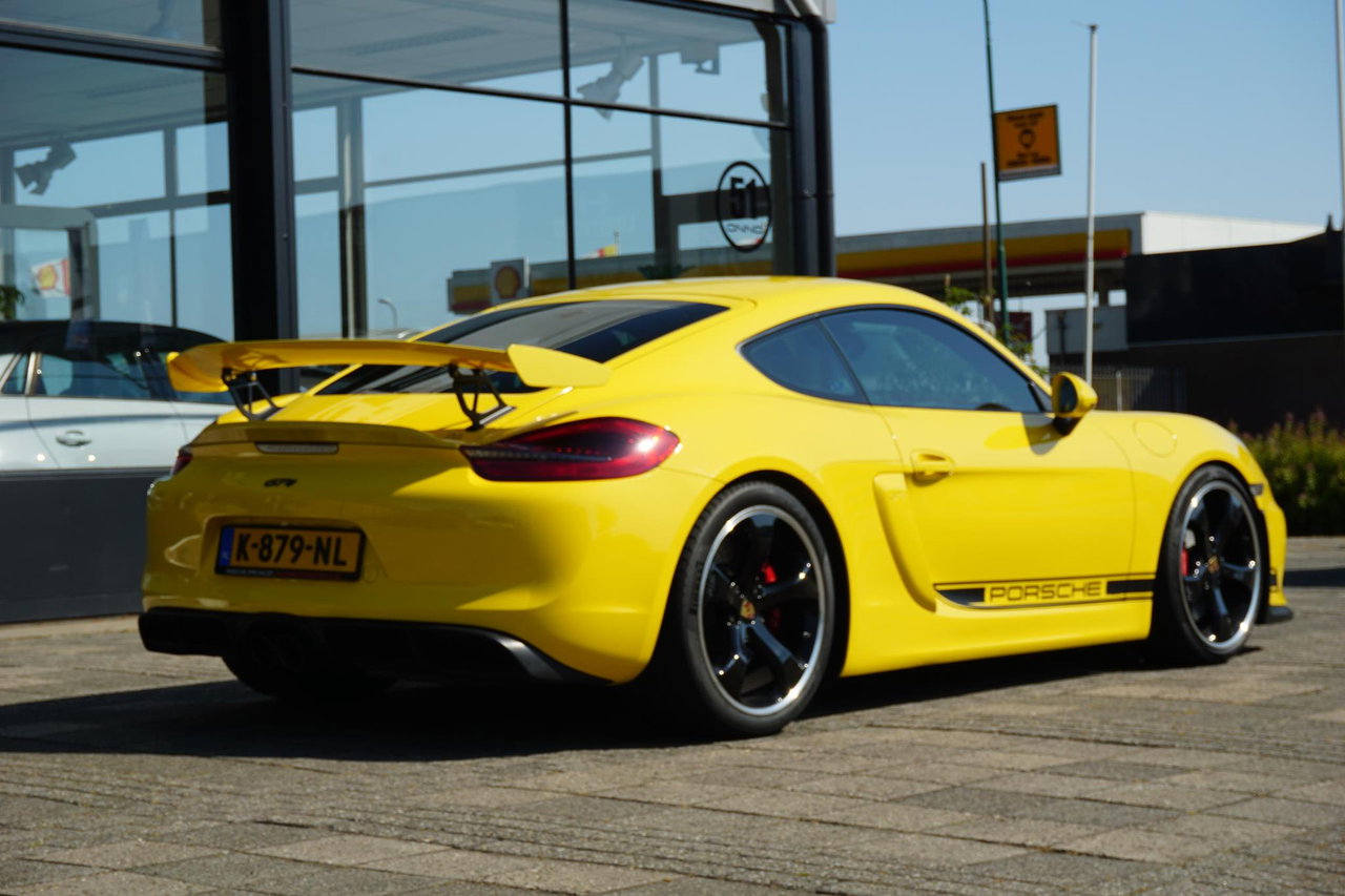 Porsche Cayman