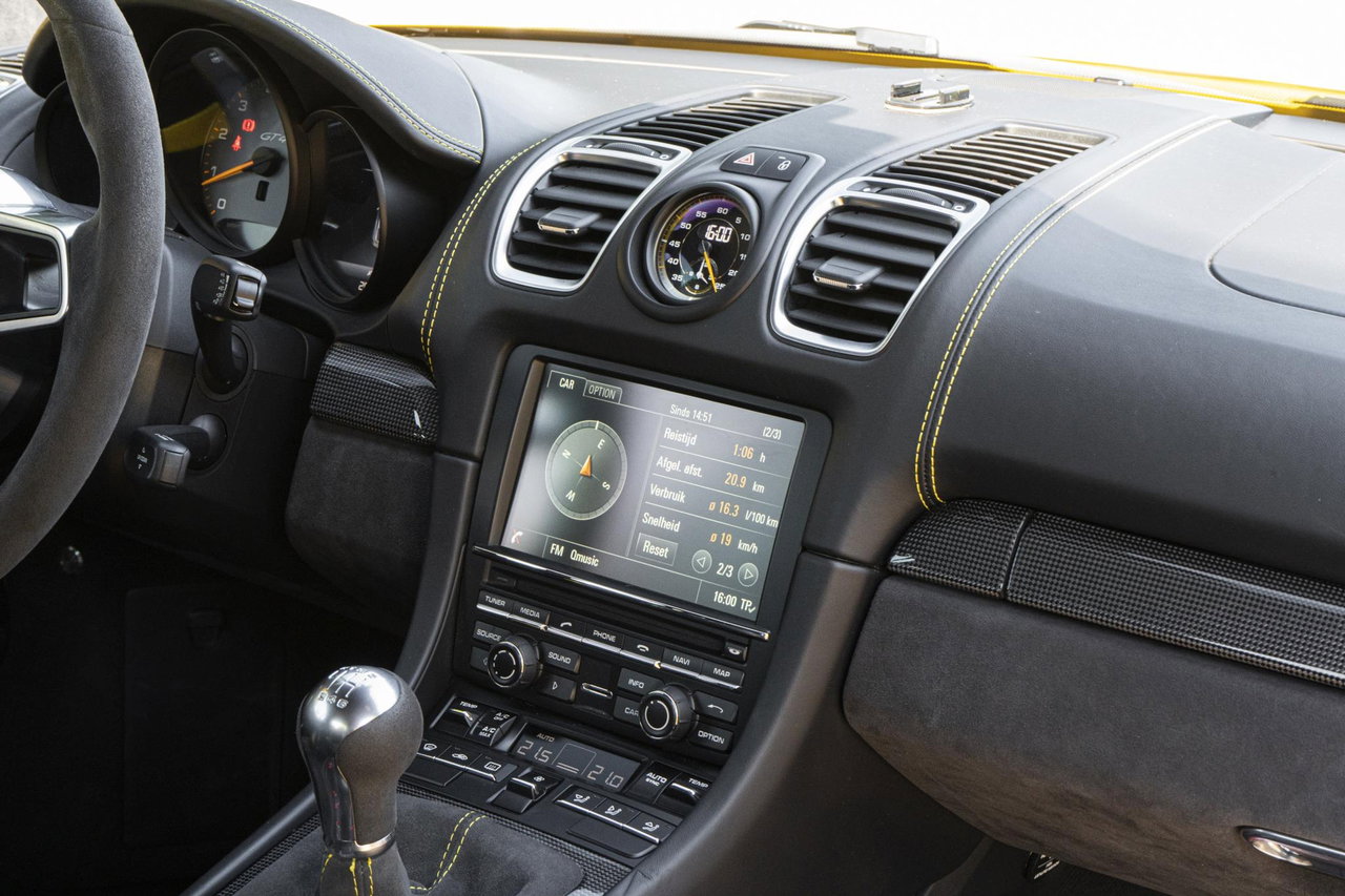 Porsche Cayman