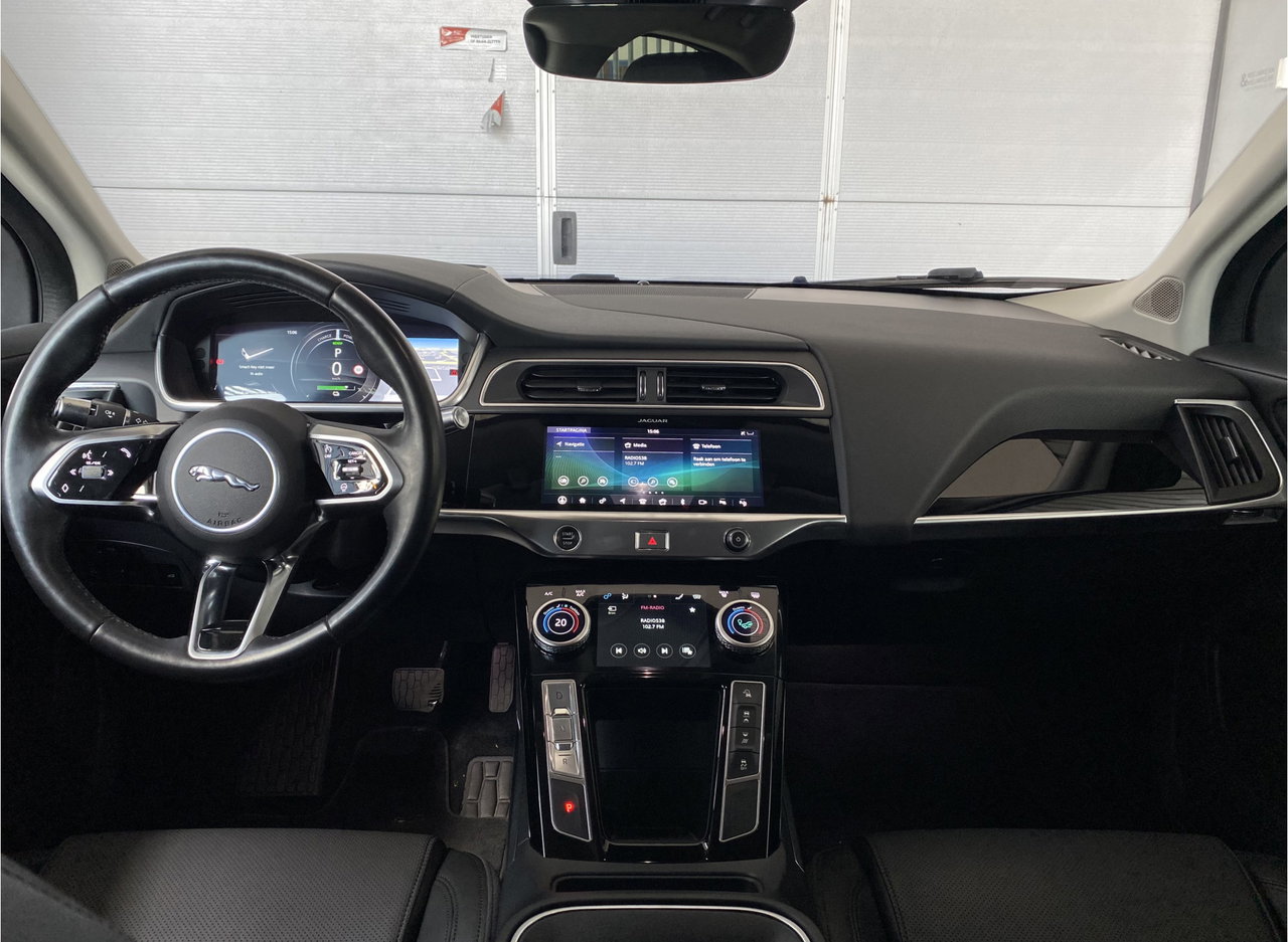 Jaguar I-PACE