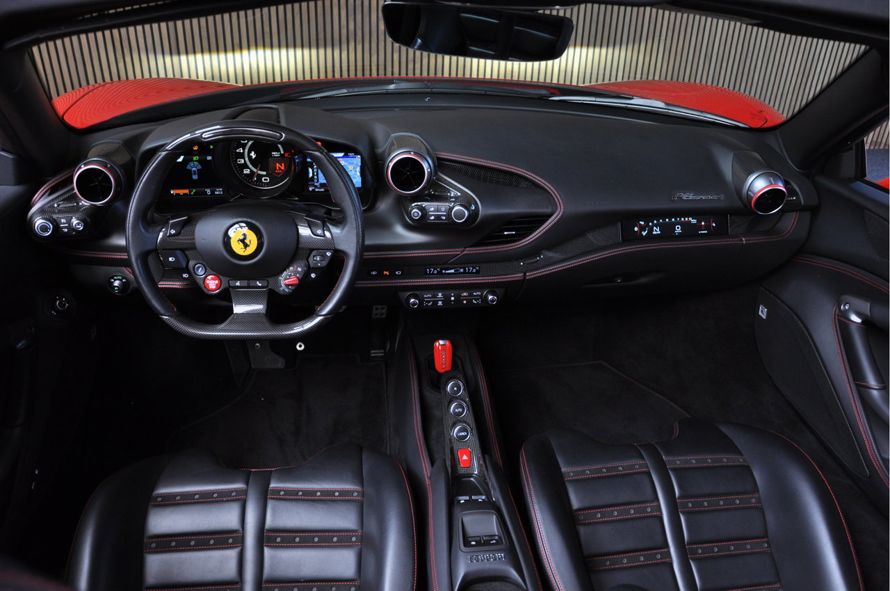 Ferrari F8 Spider