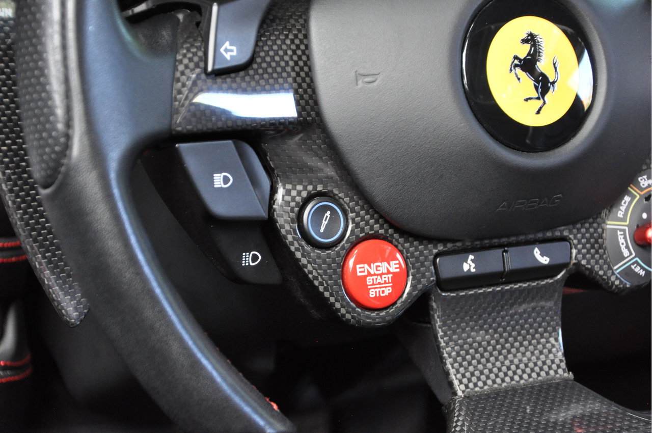 Ferrari F8 Spider