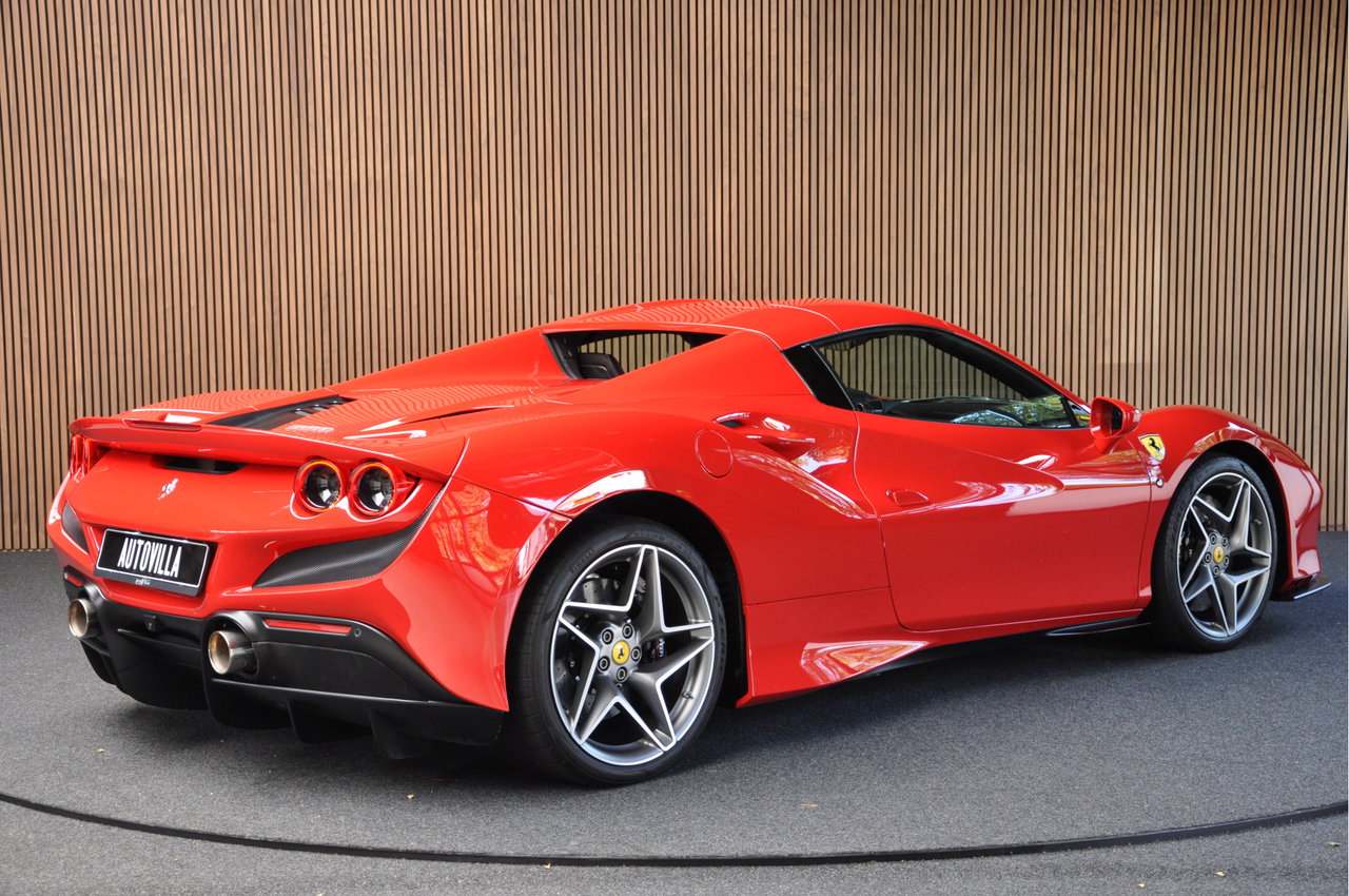 Ferrari F8 Spider