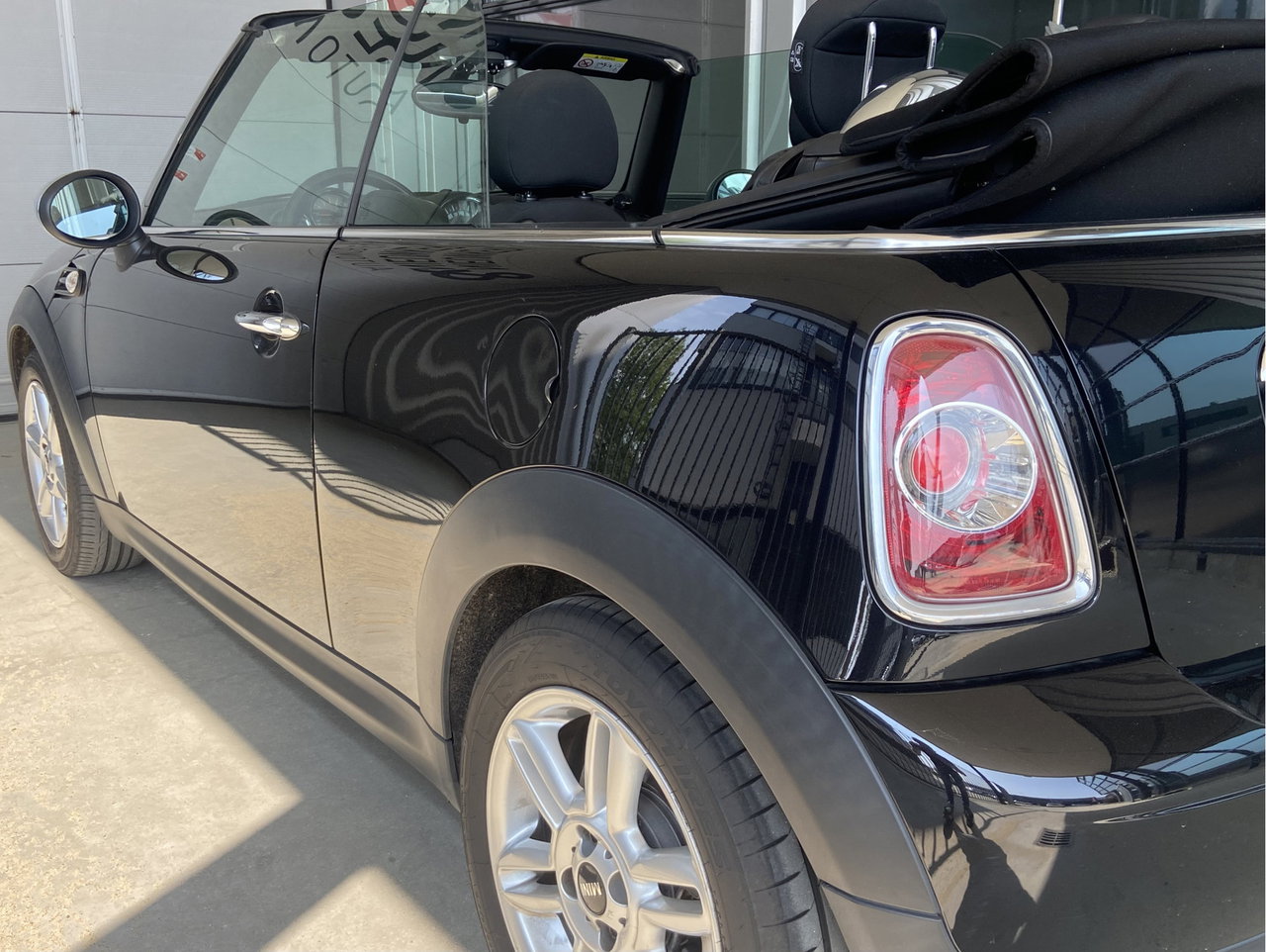 MINI Cooper Cabrio